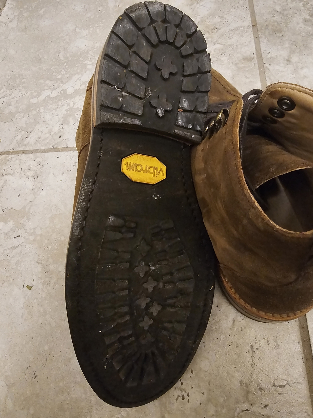 Brown Suede Lace-Up Chukka Boots for Men - Picture 6 of 6